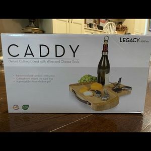 Brand New Legacy Caddy Deluxe Golf cutting board either wine and cheese tools